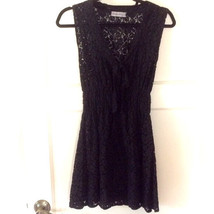 NEW NWT Millau LF Stores Elegant Black Floral Lace Long V Neck Top $138 retail - £10.38 GBP