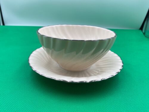 Franciscan PLATINA Gravy Boat Masterpiece USA - $39.99