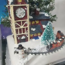 Christmas Holiday Animatronic Let It Snow Train Santa Fiberoptic Light-Up Music - £39.47 GBP