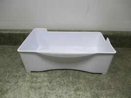 LG REFRIGERATOR ICE BIN PART # MJS62591802 - $40.00