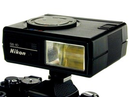 Nikon SB-10 Speedlight Flash Wo Rks We Ll W Iso Hot Shoe Slr Cameras N Ea R Mi Nty! - £27.68 GBP