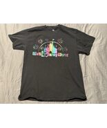 Disney Walt Disney World Rainbow Castle Fireworks Graphic T-Shirt Black L - €8,33 EUR