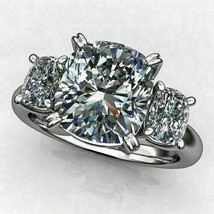 Anillo de compromiso con tres diamantes de imitación de talla cojín de 3,25... - £204.74 GBP