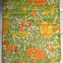 Vintage Wall Paper Scrap Piece Trees Green White 70s Jungle Animals Crafting - £23.85 GBP