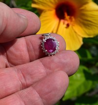 Ruby Pendant, Approx. 2.9cwt. Natural Earth Mined .  Appraised for US $400.00 . - £156.90 GBP