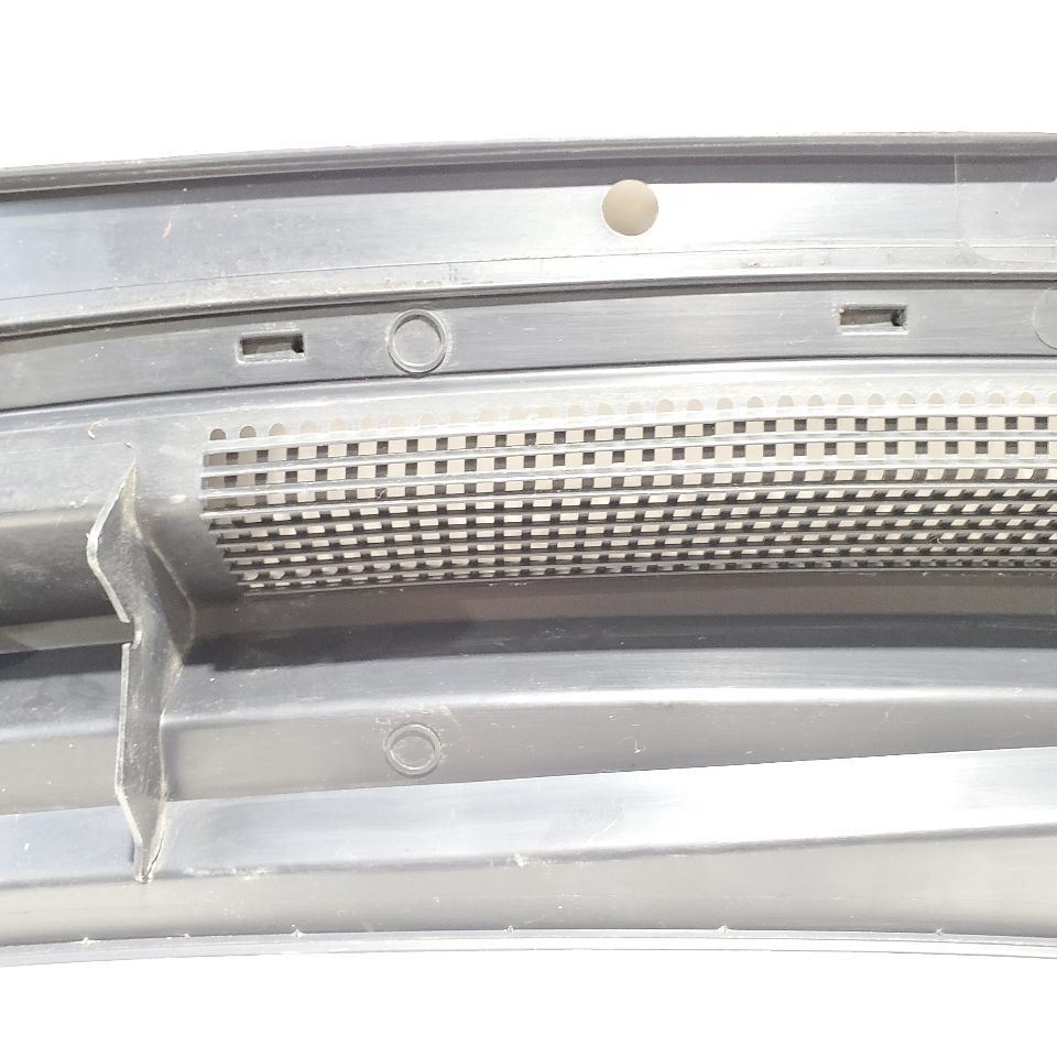 2014 Cadillac XTS OEM Black Cowl Vent Panel 8555 Item image 12