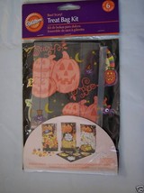 Wilton Craft Holiday Party Supplies Halloween Gift Sacks Totes Candy Treat Bags - £4.49 GBP