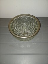 Vintage Glass Bowl with Teardrop Honeycomb Pattern and Silver Rim - €17,37 EUR