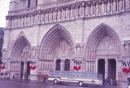 35 mm color slide * Ekta Chrome 1969 NOTRE DAME de PARIS bus EXPRESS at SEA - $5.00