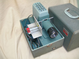 Vintage Argus 300 4&quot; Slide Projector with Case Untested No Bulb - £23.25 GBP