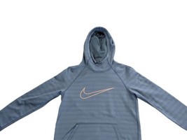 Nike Women’s Small Pullover Hoodie Fleece Lined Excellent Condition. - $16.34