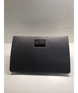 RAV 4     1998 Glove Box 1399615 - $1,510.58 MXN