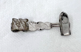 Vintage The American  Ace Up Your Sleeve Card Cheating Poker Metal Clip - $448.52 MXN