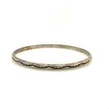 Vintage Sterling Silver Southwest Tribal Stamp Works Petite Bangle Bracelet sz 8 - £59.35 GBP