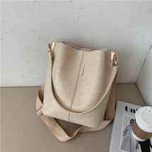 Vintage Pattern Crossbody Bags For Women 2022 PU Leather Trend Designer Shoulder - £52.63 GBP