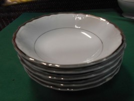 Great Harmony House &quot;Silver Sonata&quot; Set Of 5 Berry Bowls - £11.40 GBP