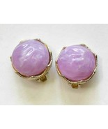 Elegant Violet Swirly Plastic Gold-tone Clip Earrings 1960s vintage 1&quot; - £9.64 GBP