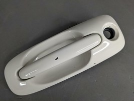 01-07 Grand Caravan Town &amp; Country Front Left Driver Side Exterior Door Handle - £42.63 GBP