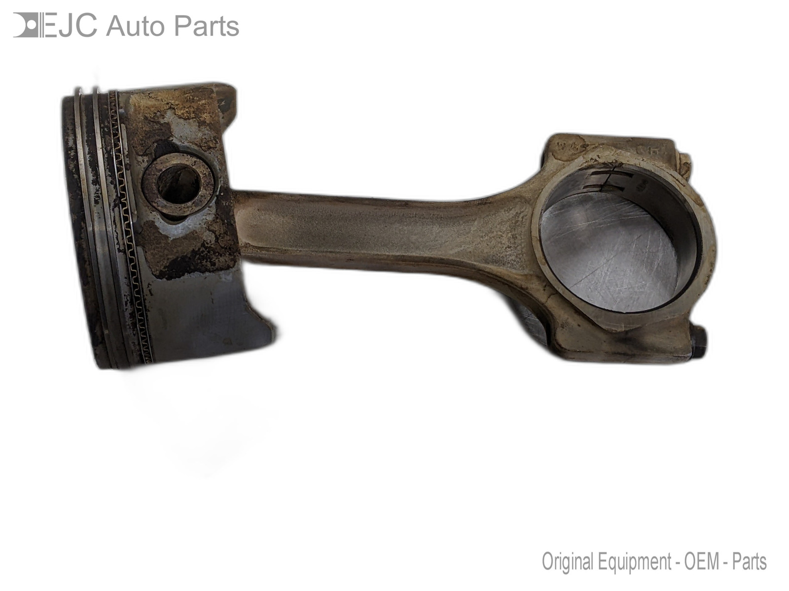 Piston and Connecting Rod Standard From 2001 Chevrolet Suburban 1500  5.3 - $69.25