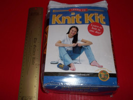 Craft Gift Yarn Activity Kit Learn to Knit Needles Lion Brand Skein Beginner Set - £18.93 GBP