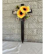 Cemetery, flowers for grave, grave decoration, cross for grave, memorial... - $473.86 MXN