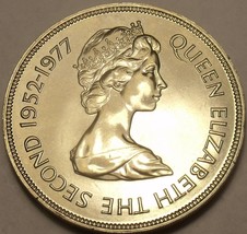 Guernsey 1977 25 Pence Gem Unc~The Queens Silver Jubilee~Free Shipping - £13.39 GBP