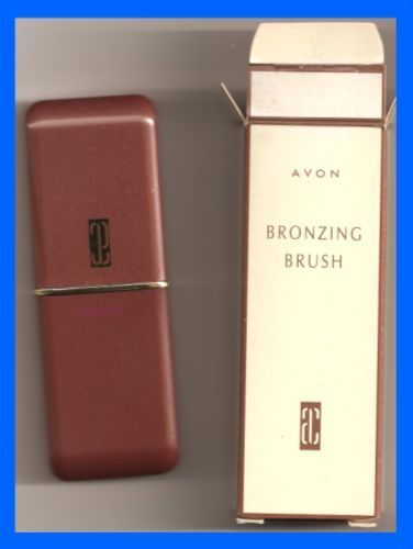 Make Up Bronzing Brush -Approximately ~3 3/8 inches closed~ New ~AVON~ - $6.39