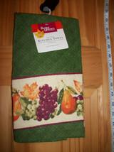 Better Homes Kitchen Towel BHG Grapes & Pears 15 x 25 Green Holiday Linen Decor - £6.06 GBP