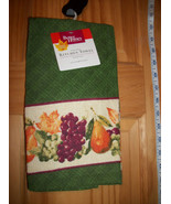 Better Homes Kitchen Towel BHG Grapes &amp; Pears 15 x 25 Green Holiday Line... - $10.41 CAD