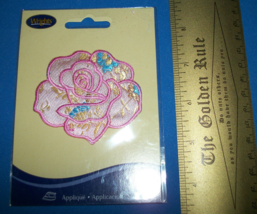 Craft Gift Thread Notion Wrights Pink Pattern Rose Iron-On Fabric Applique Patch - £3.71 GBP