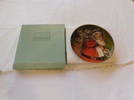 The Magic That Santa Brings 1987 Christmas Plate Porcelain 22K Gold Trim... - $13.89