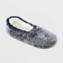 Women's Faux Fur Cozy Pull-On Slipper Socks with Grippers Gray Size S/M - $165.99 MXN Women's Faux Fur Cozy Pull-On Slipper Socks with Grippers Gray Size S/M - $165.99 MXN