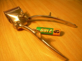 Vintage Russian Soviet  USSR Mechanical Metal Hair Clipper Cutter Machin... - $24.81 CAD
