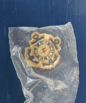 Cold River British Columbia -- Kinsmen Club Pin - Still in original pack... - $19.00