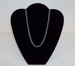 Necklace ~ GUESS Branded Wheat Chain w/Toggle Style Clasp ~  #5410180 - £7.81 GBP