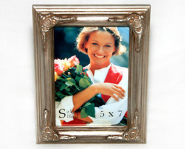 Ornate Style Wood Picture Frame 5x7 - £7.07 GBP