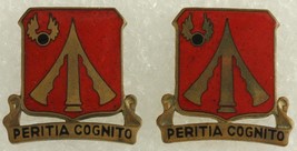 Vintage Us Military Dui Insignia Pin Set Peritia Cognito 782nd Maint Battalion - $12.35