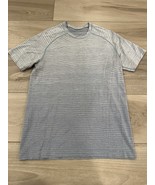 Lululemon Metal Vent Tech Performance Stretch Shirt Medium Mens Gradient... - $40.99 CAD