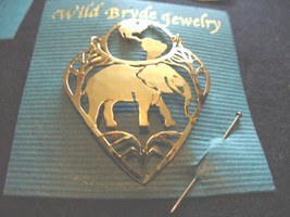 Wild Bryde Pin with Moveable Earth and Elephant in Heart - £22.37 GBP