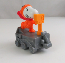 2019 Peanuts #6 Snoopy Space Buggy McDonald&#39;s Toy - £3.79 GBP