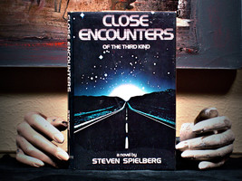 CoverClose Encounters Of The Third Kind (1977) - £21.19 GBP