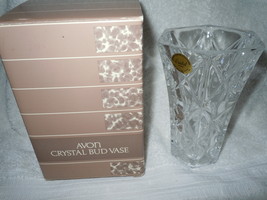 Vintage Avon Crystal Bud Vase New In Box - $7.99