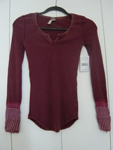Free People We The Free Kyoto Cuff Thermal in Mulberry (Size: XSmall) NWT - £67.78 GBP