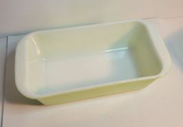 Pyrex Loaf Bread Pan Lime Green 1.5 Qt image 2