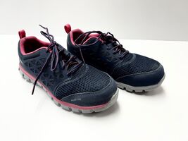 Women s Size 9.5 W Reebok Work Sublite Steel Toe Work Sneaker - $19.99