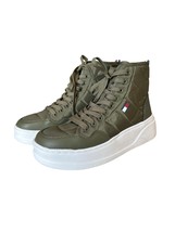 Tommy Hilfiger Gemmy High Top Sneaker Green Round Toe Walking Booties Si... - $44.55