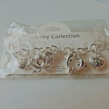 Jewelry Charm Bracelet Hearts peace Signs Silver Fashion 8&quot; - £11.88 GBP