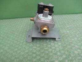 60353 60353P 1182802 Speed Queen Dryer Gas Valve OEM - $956.13 MXN