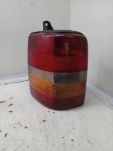 Driver Left Tail Light Fits 93-98 GRAND CHEROKEE 688657 - $500.38 MXN