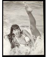 BETTIE PAGE VINTAGE 8.5&quot;X12&quot; PIN-UP WET WILD BEACH SURF SWIMMING PHOTO A... - £10.11 GBP